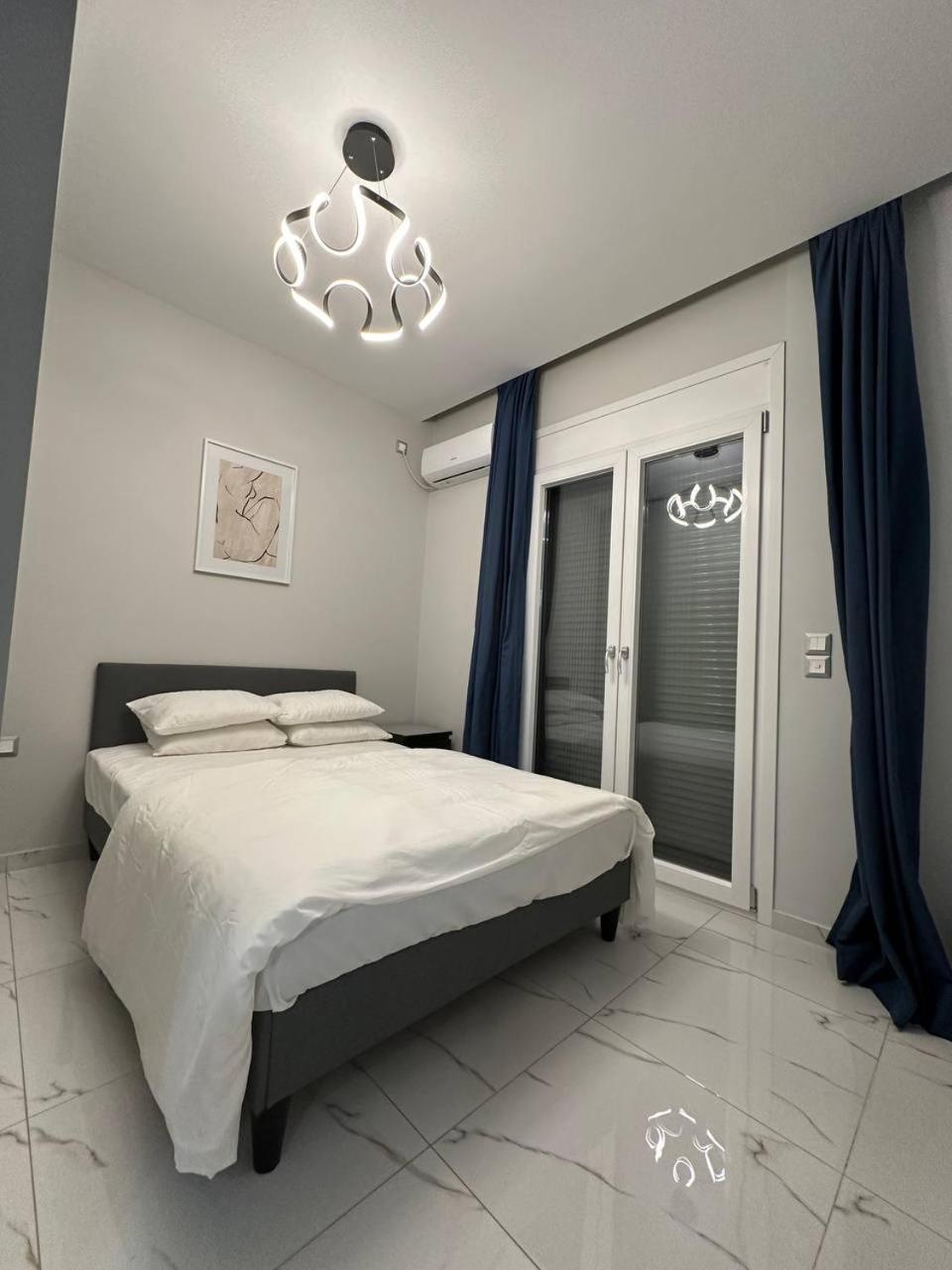 Warm And Modern Brand New Apartment Pire Dış mekan fotoğraf