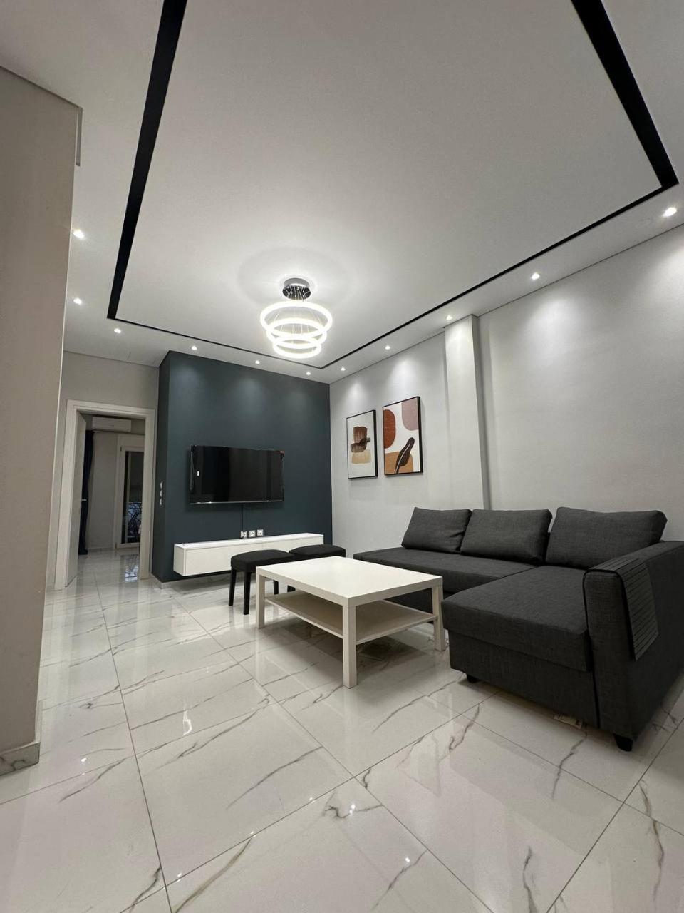 Warm And Modern Brand New Apartment Pire Dış mekan fotoğraf